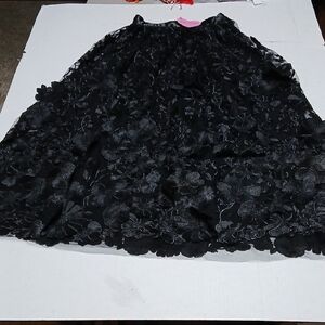 Dolls Kill Sugar Thrillz Black Floral Dreams 3D Flower Applique Maxi Skirt Sz XS